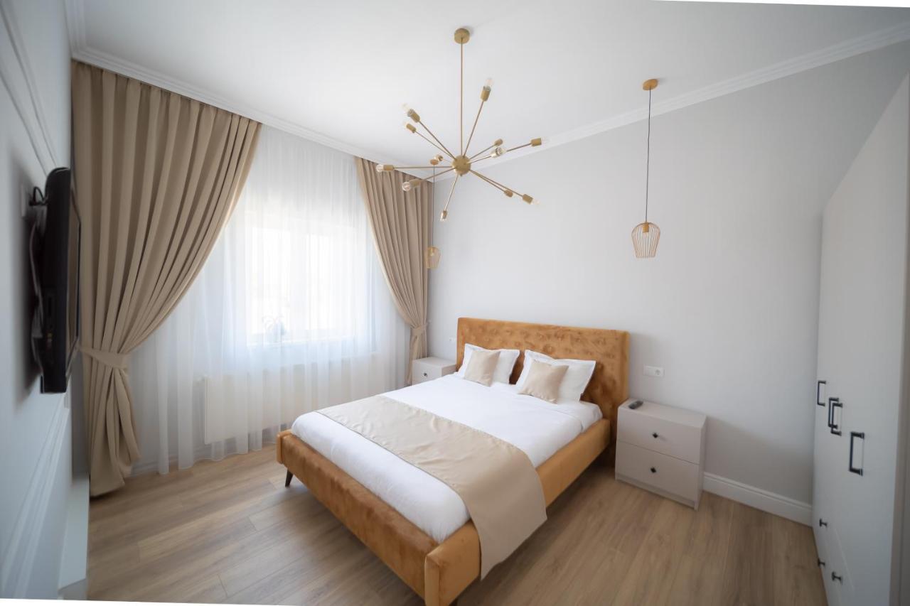 Bluesky Ultra-Central Premium Apartment Oradea Exterior foto